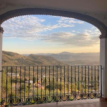 Apartamento La Fuente Alcaucín Extérieur photo